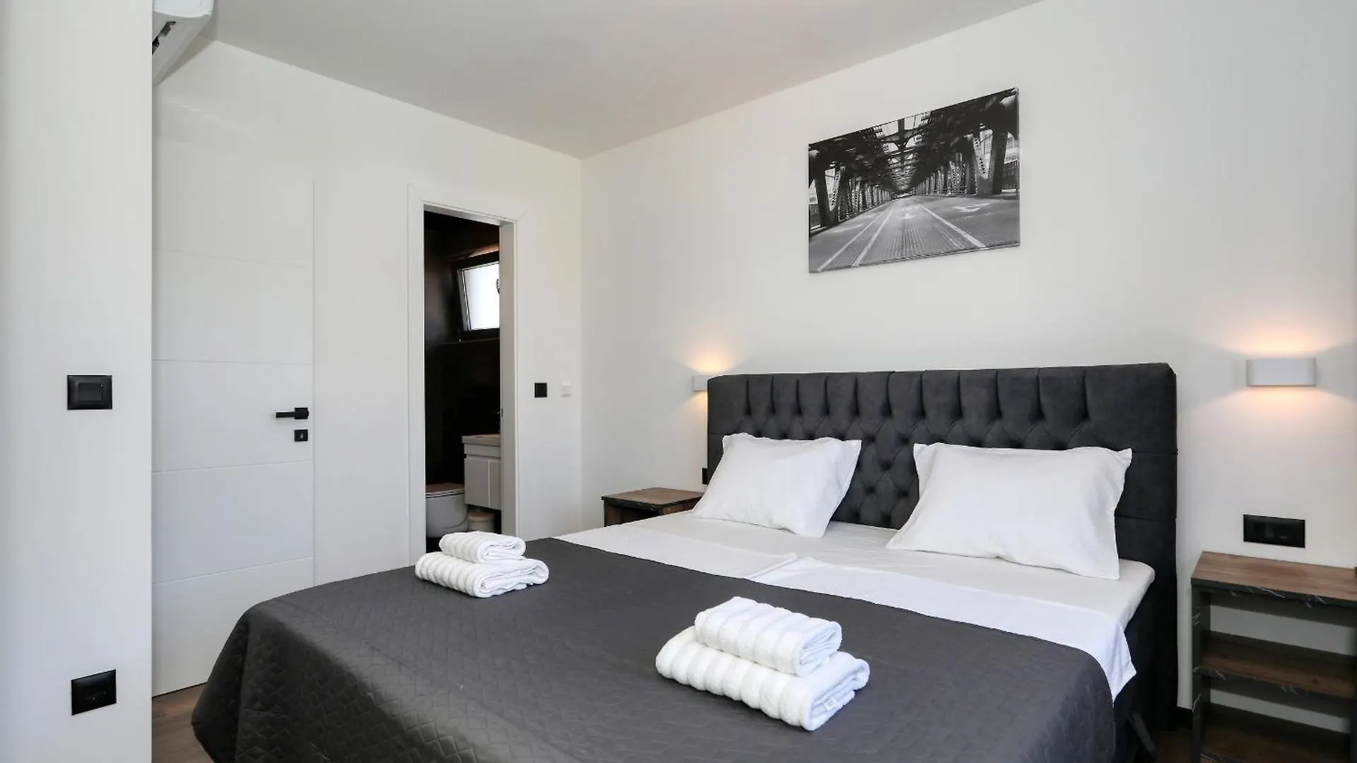 Apartmán K3-Penthouse With Sea View And Heated Pool Vir