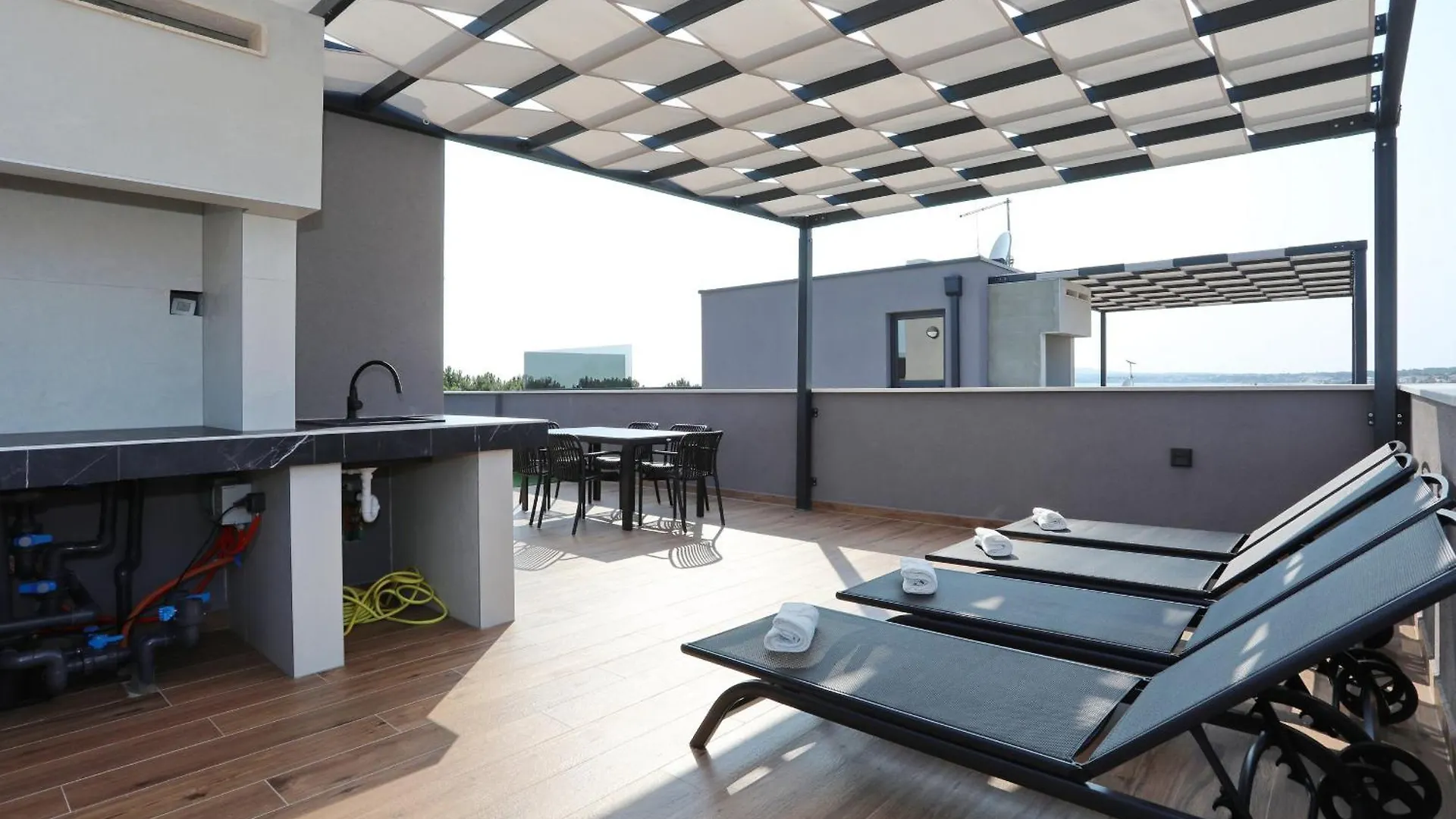 Apartmán K3-Penthouse With Sea View And Heated Pool Vir