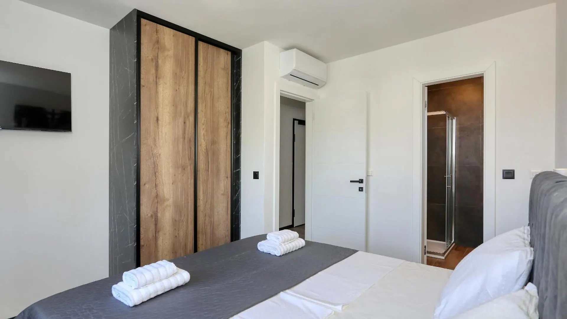 Apartmán K3-Penthouse With Sea View And Heated Pool Vir Chorvatsko